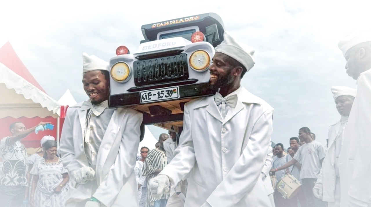 ritual fúnebre em Gana