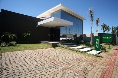 Fachada da unidade Londrina - Matriz
